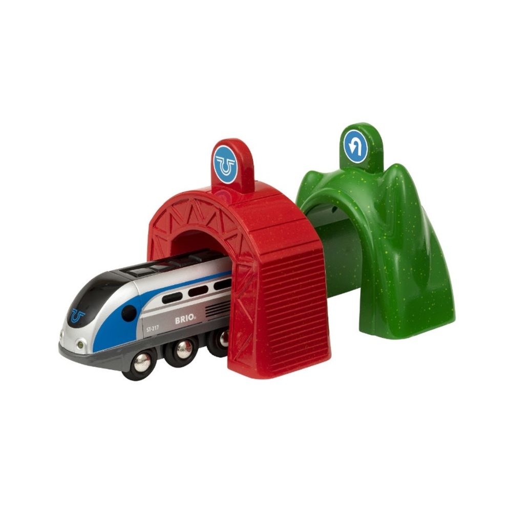 Brio World - Smart Engine with Action Tunnels